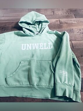Women’s Sz M Green Unwell Call Her Daddy Hooded Sweatshirt